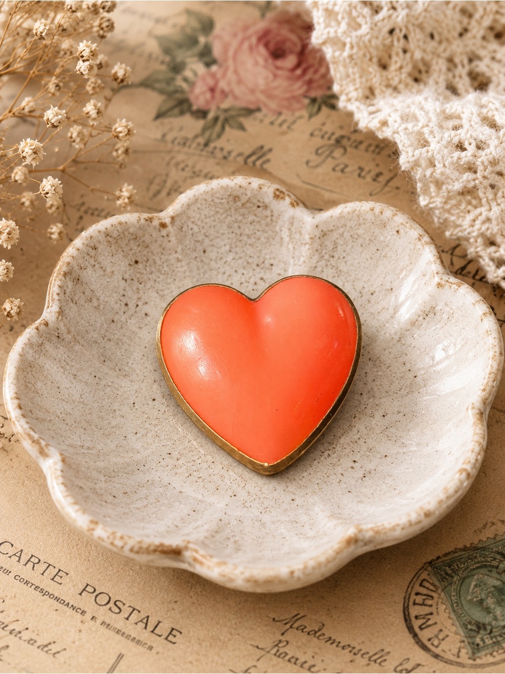 Vintage Coral Heart Brooch Gold Tone Romantic Statement Pin F